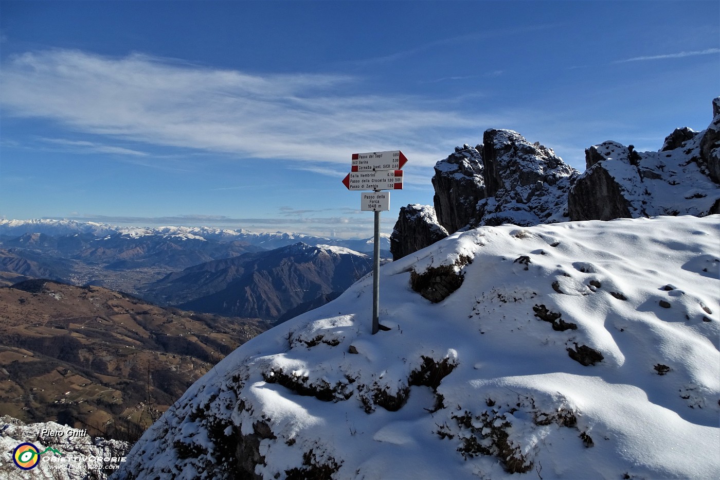 54 Al Passo 'La Forca' (1848 m).JPG